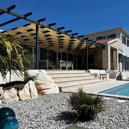 Villa Tina Maria With Seaview Near Porec *