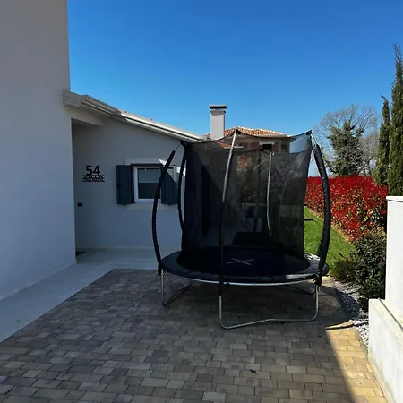 Villa Tina Maria With Seaview Near Porec *